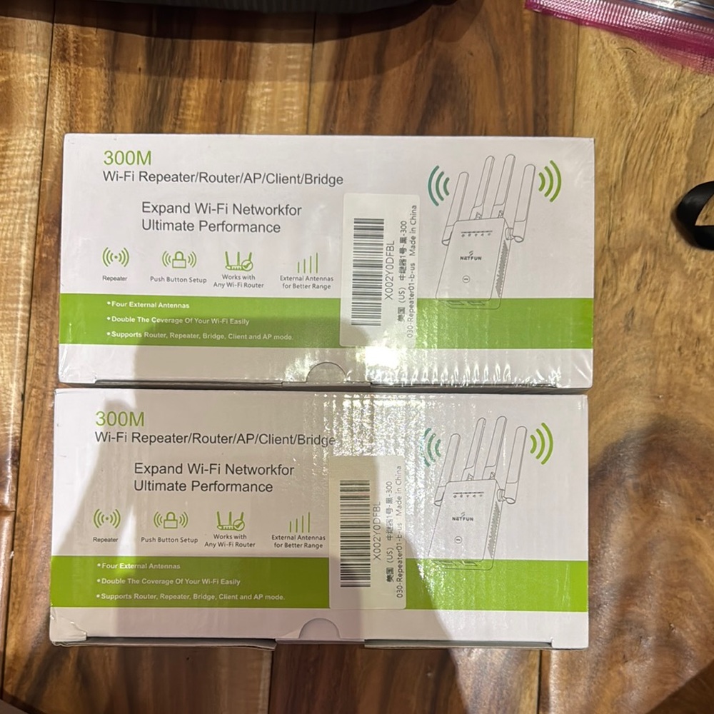 300M Wi-Fi Repeater - White